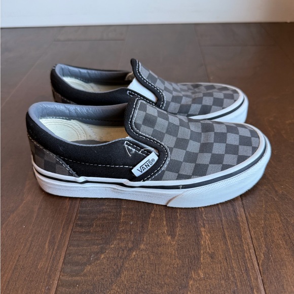 Kids Vans Classic Checkered Slip-On Sneakers - Picture 5 of 7